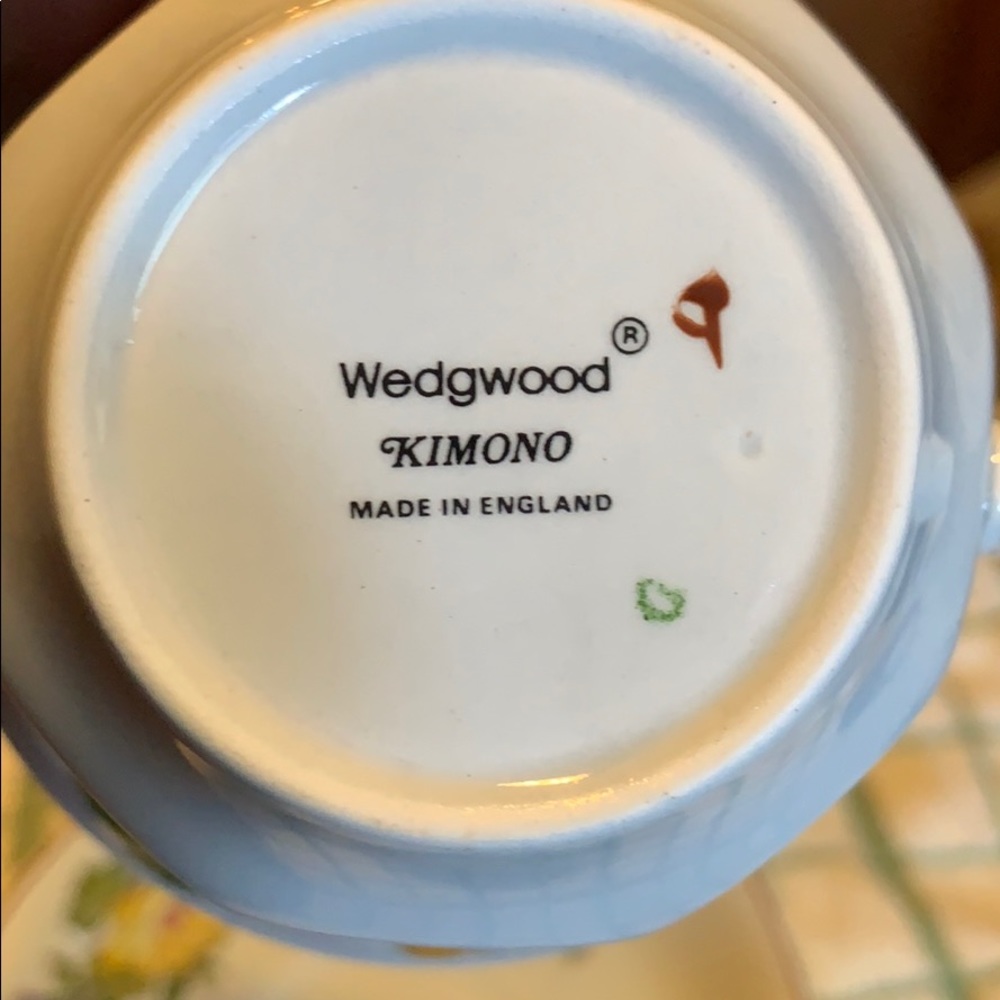 Wedgwood tea cups with saucers Kimono pattern - Picture 3 of 4